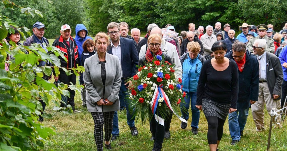 32. setkání antifašistů na Lázku