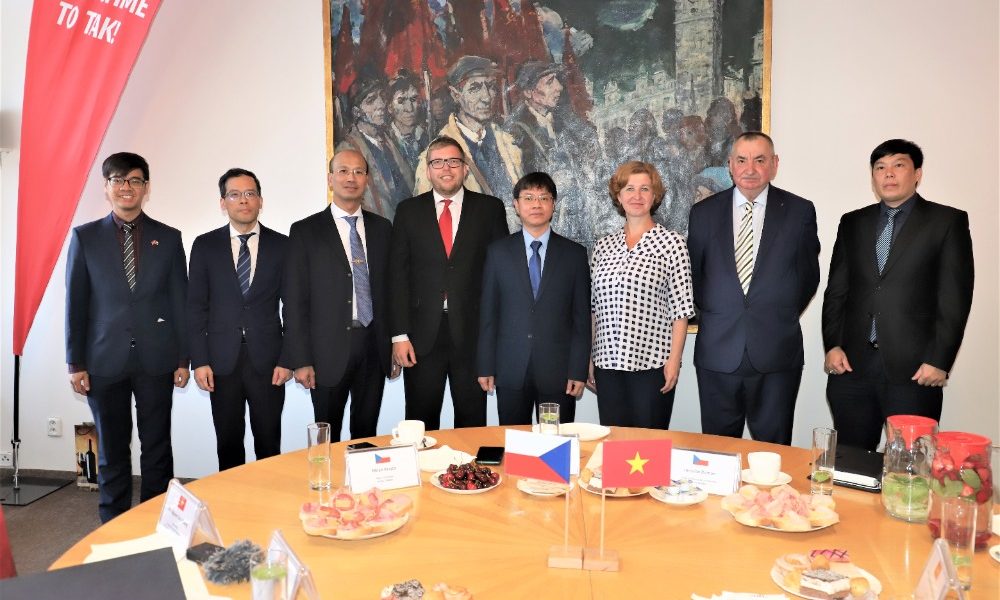 Vietnamská delegace navštívila vedení ÚV KSČM